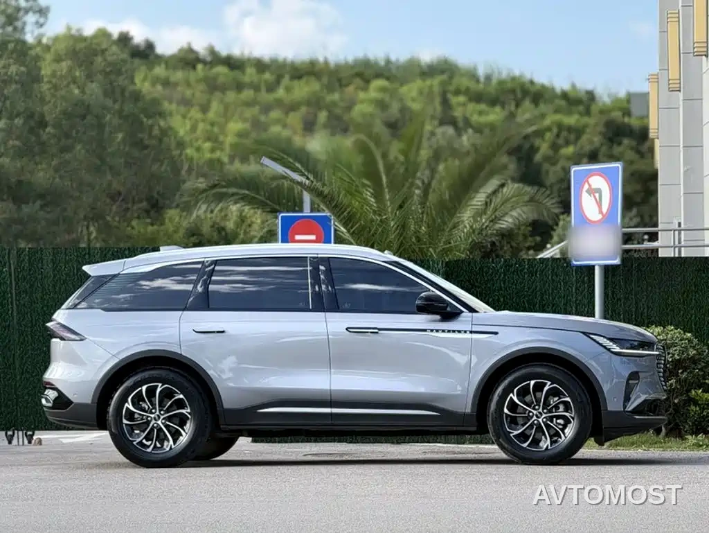 Lincoln Nautilus 2023 2.0T AWD Premium Edition — фото 10