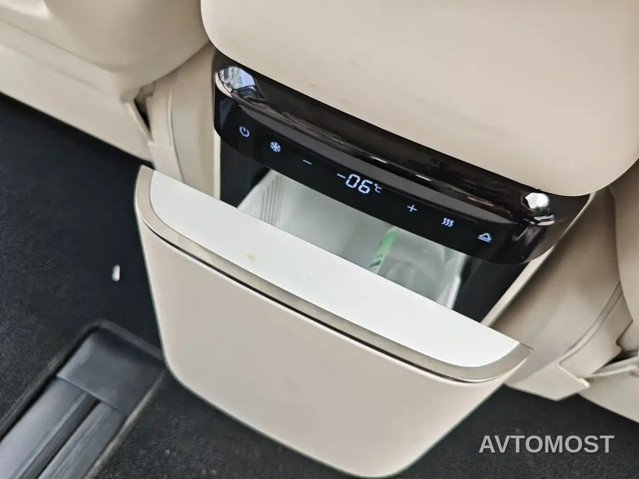 Geely Galaxy V900 2026 Model Year Base Version 6-Seater — фото 10