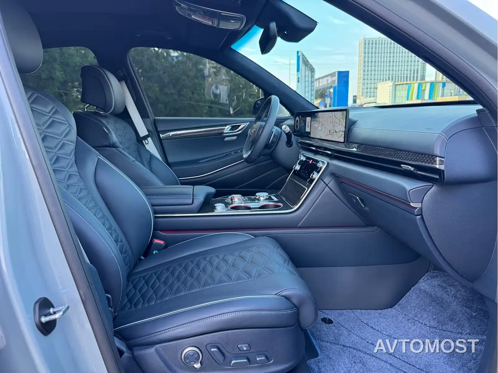 Genesis GV80 Coupe 2024 Coupe 2.5T AWD Flagship 5-Seater — фото 13