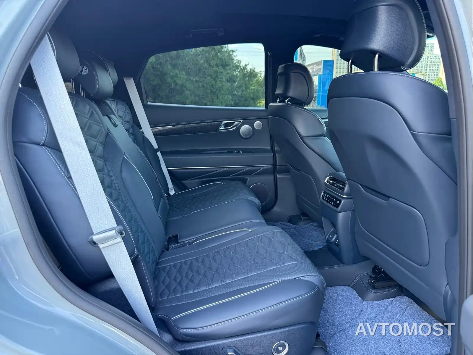 Genesis GV80 Coupe 2024 Coupe 2.5T AWD Flagship 5-Seater — фото 15