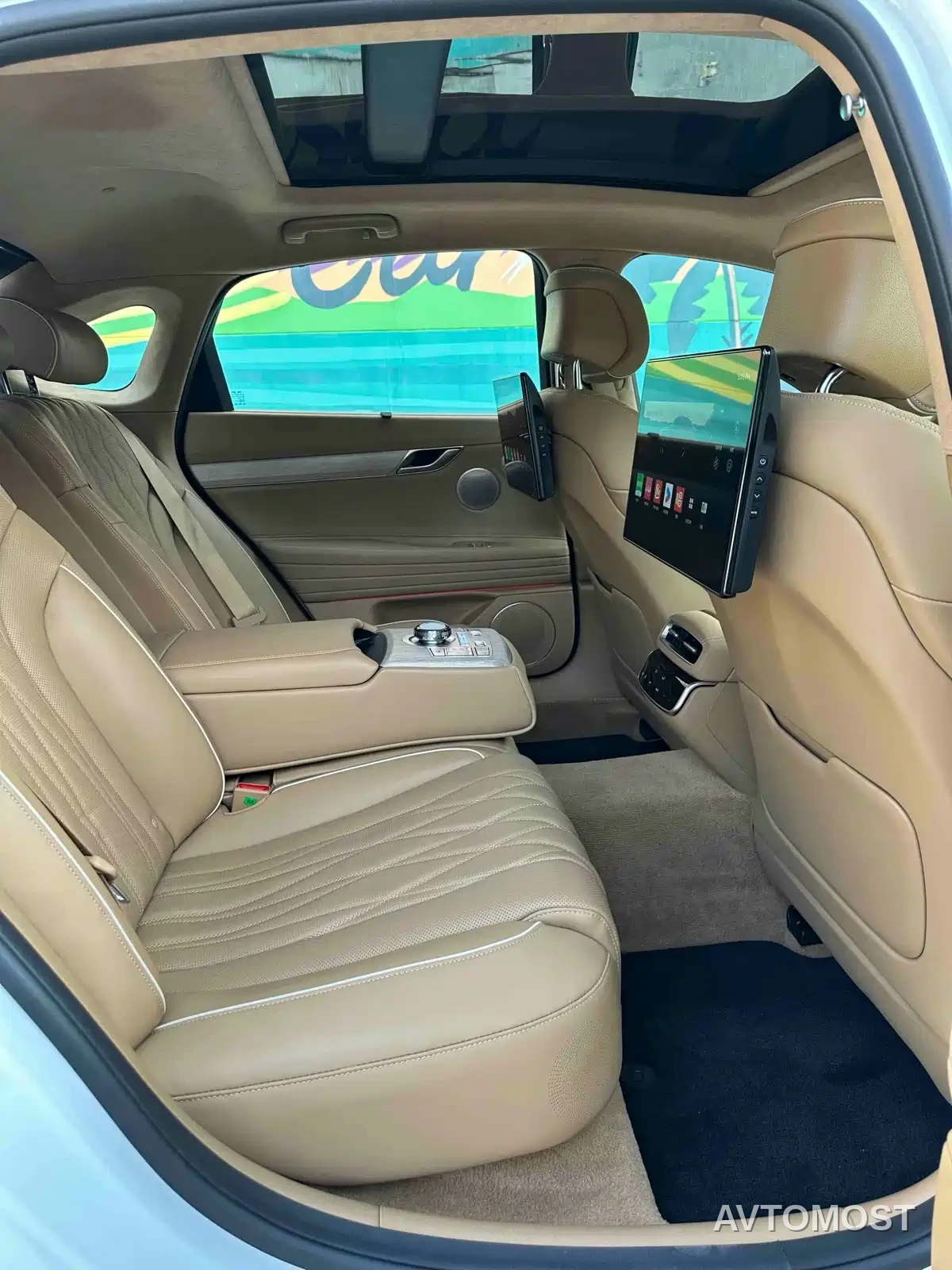 Genesis G80 2024 2.5T 4WD Flagship Edition — фото 9
