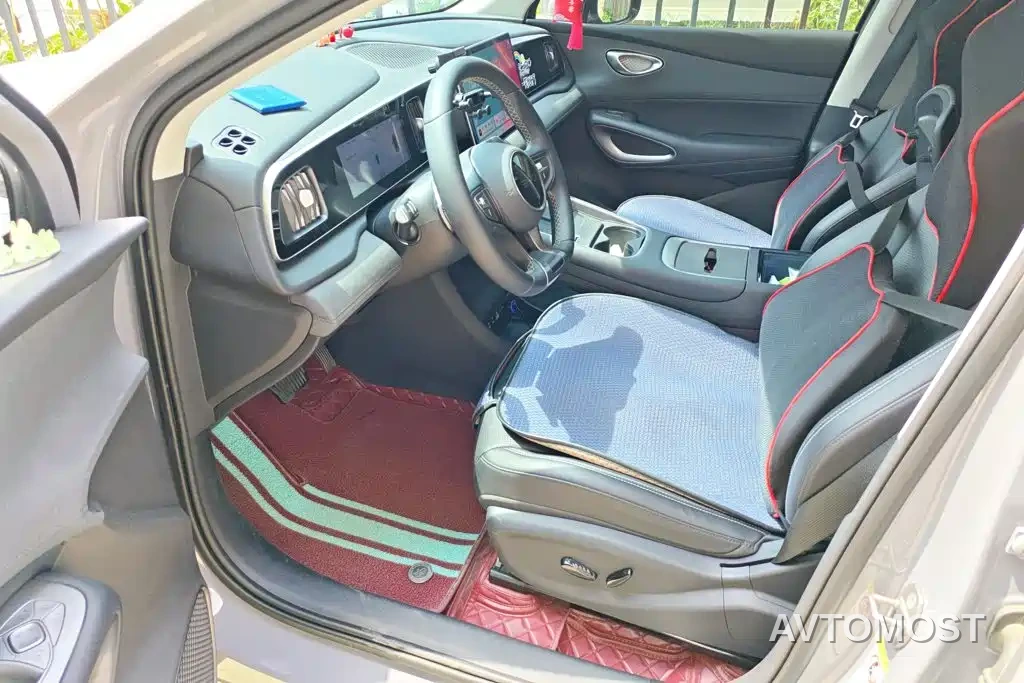 BYD Hai Shi 05 EV 2025 520KM Smart Navigation Edition — фото 8