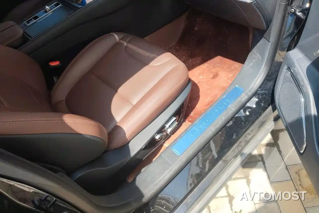 Lincoln Z 2025 2.0T Premium Hybrid — фото 8