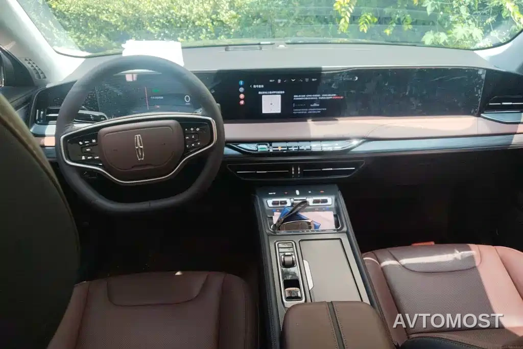 Lincoln Z 2025 2.0T Premium Hybrid — фото 11