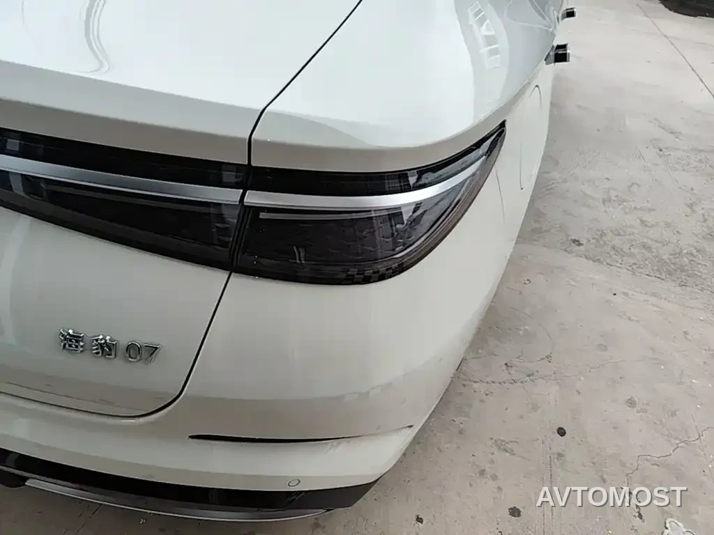 BYD Seal 07 DM-i 2025 DM-i 1.5L 70km Elite — фото 8