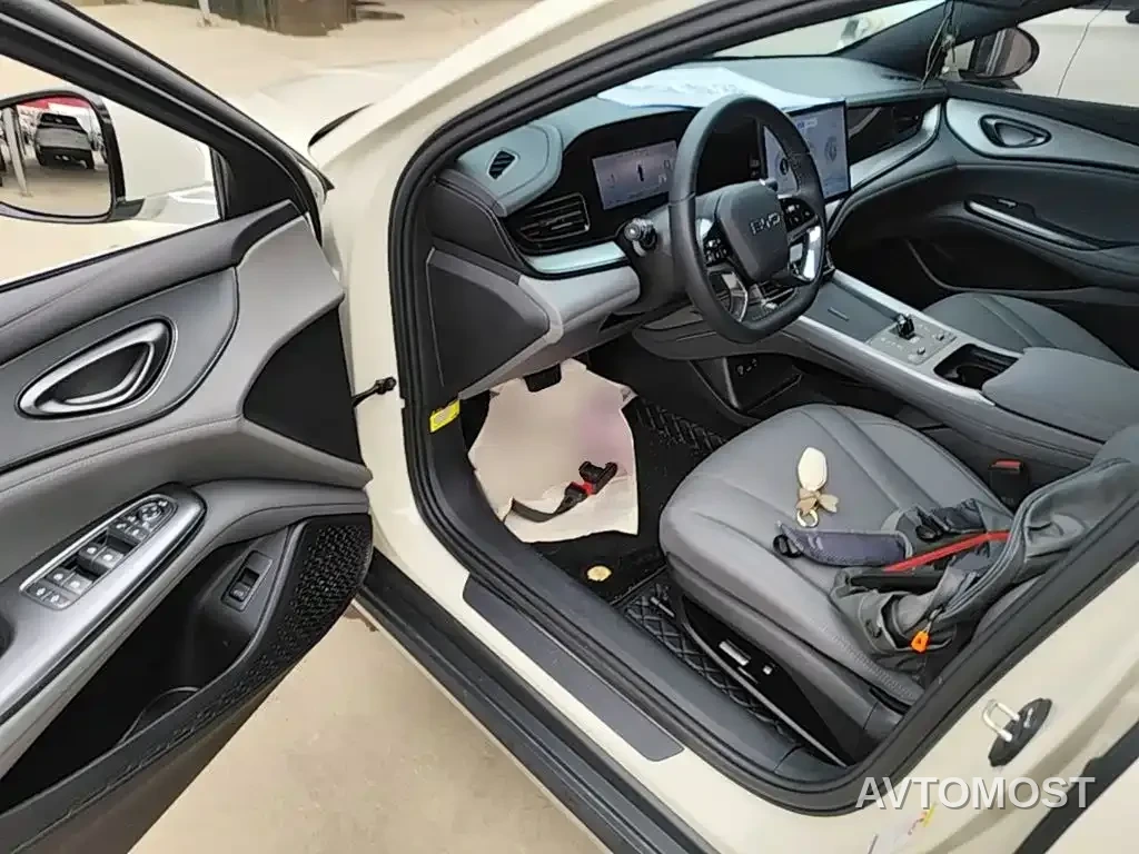 BYD Seal 07 DM-i 2025 DM-i 1.5L 70km Elite — фото 13
