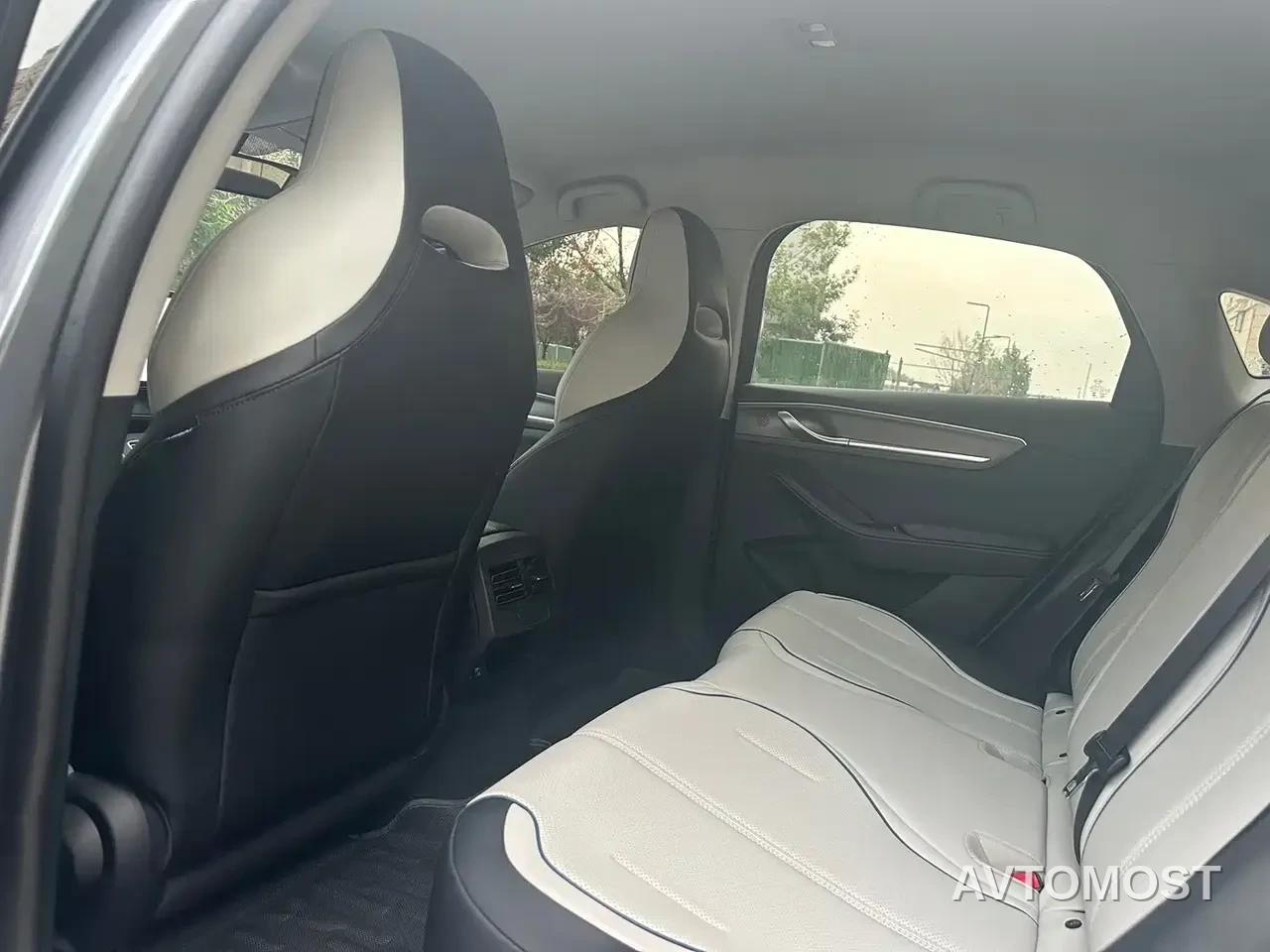 BYD Destroyer 05 2024 Glory Edition DM-i 55KM Luxury — фото 9