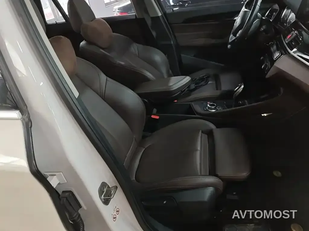 BMW X1 2021 Facelift sDrive20Li Fashion — фото 23
