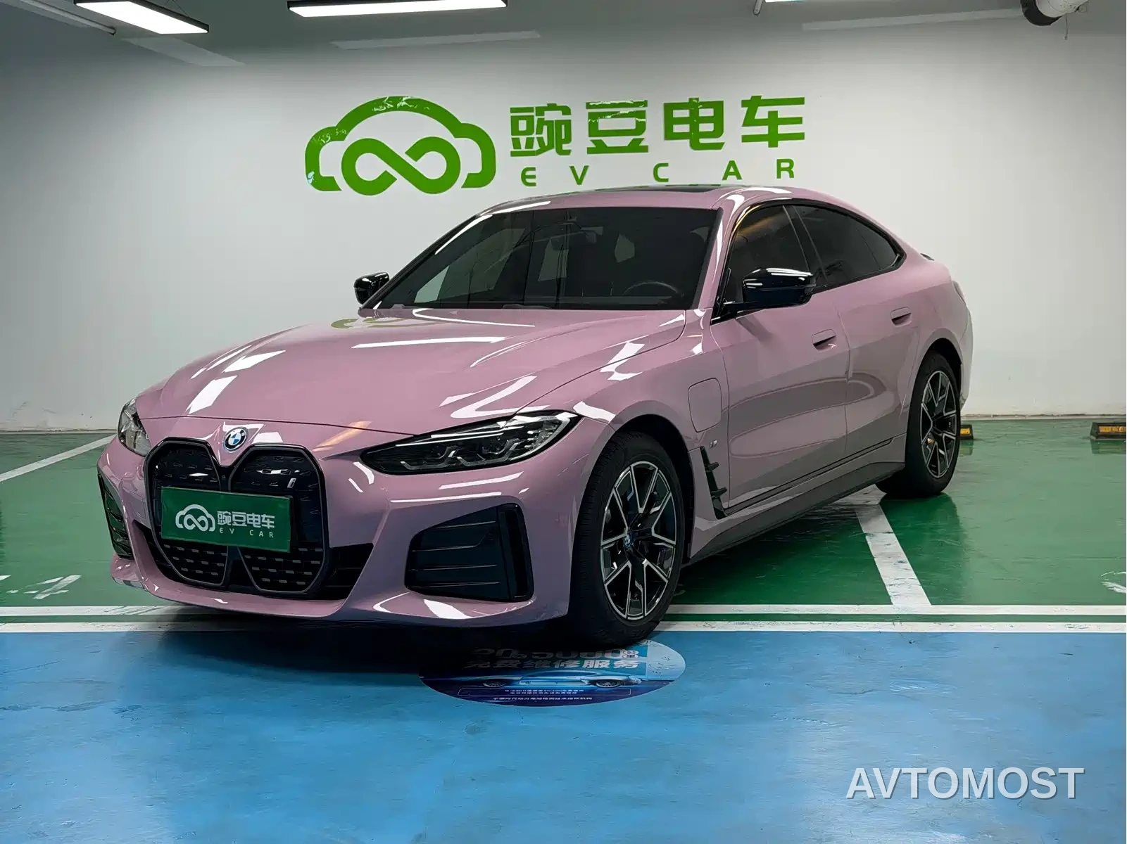BMW i4 2022 eDrive40 — фото 1