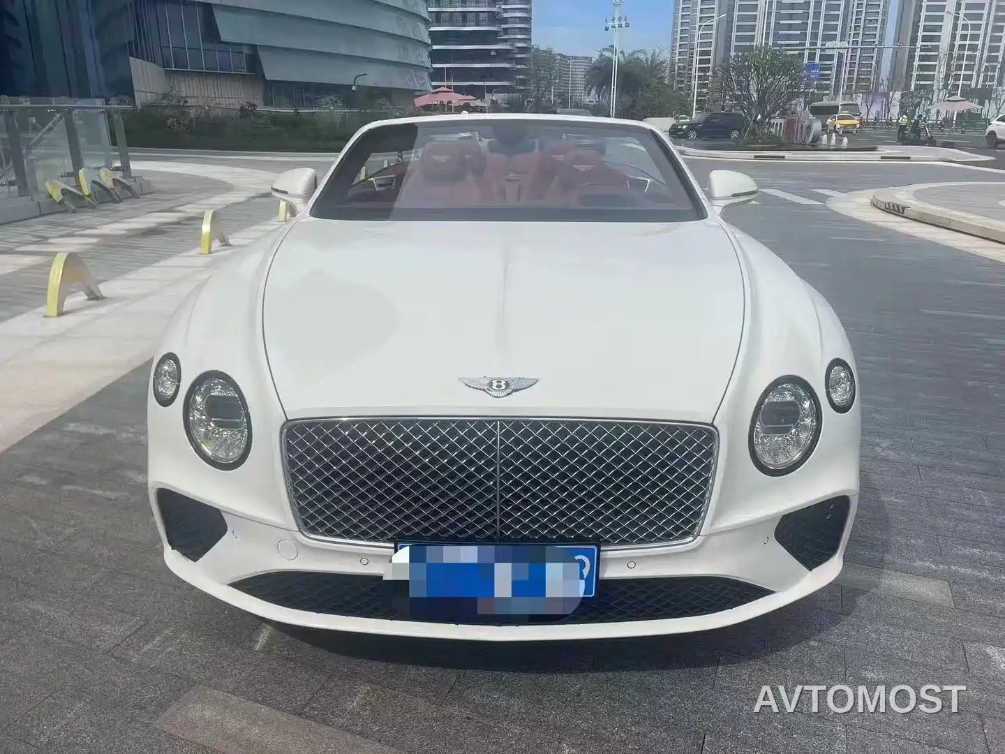 Bentley Continental 2020 4.0T GT V8 Convertible — фото 2