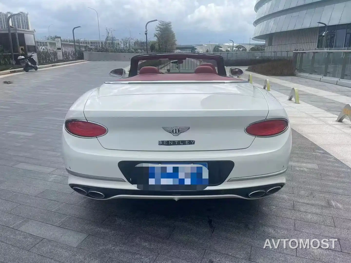 Bentley Continental 2020 4.0T GT V8 Convertible — фото 5