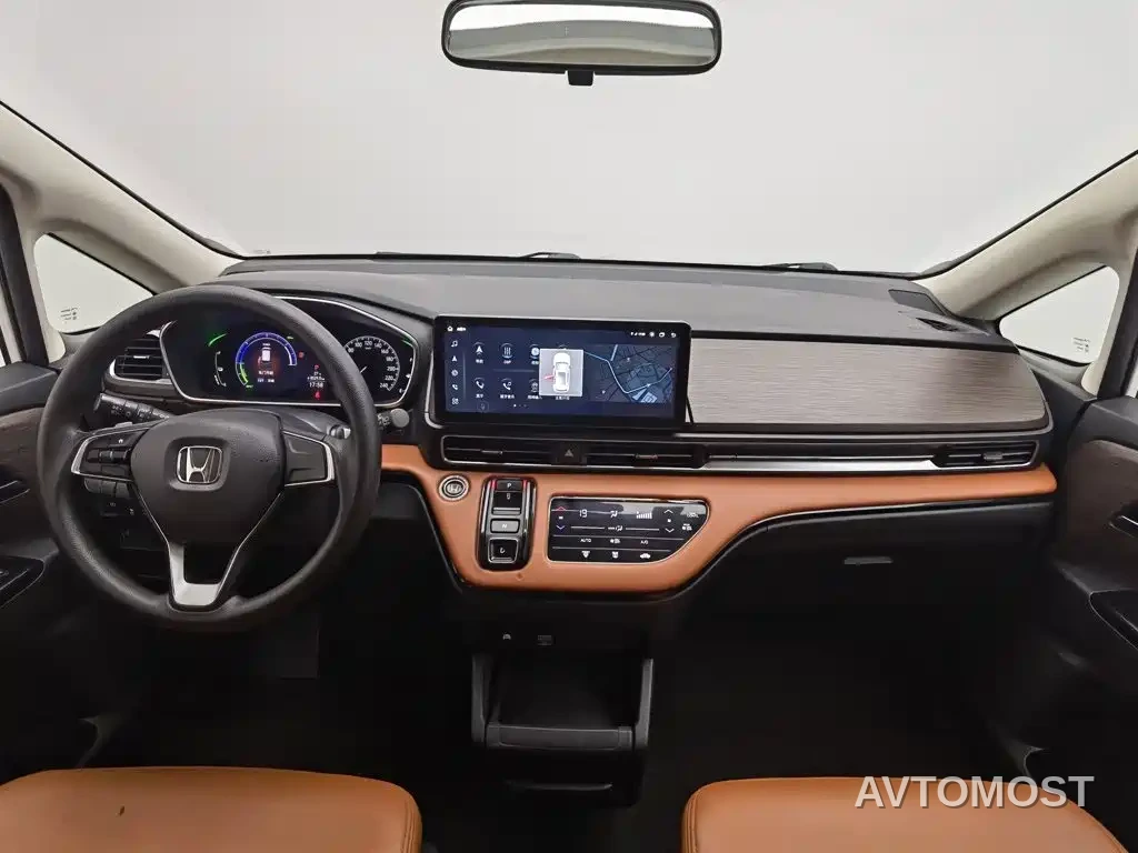 Honda Odyssey 2024 2.0L e:HEV Sharp·Comfort Edition — фото 4