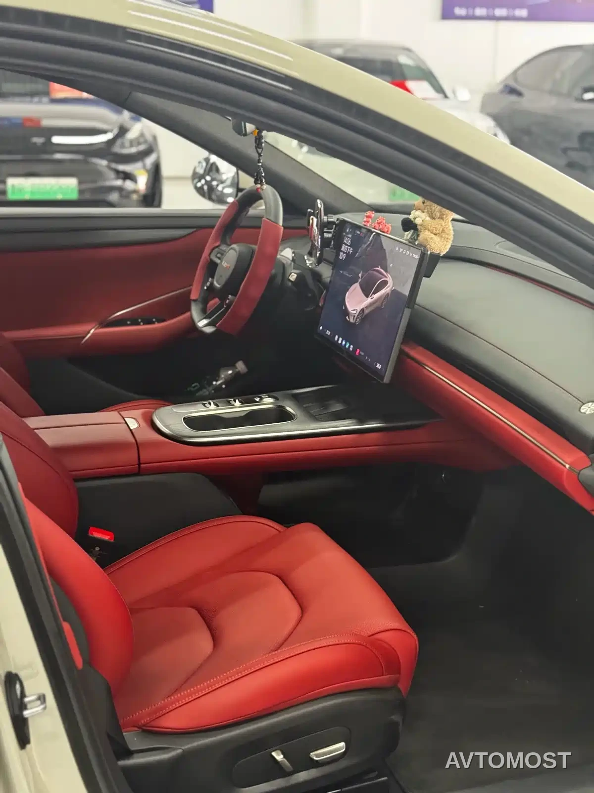 Xiaomi SU7 2024 RWD Long Range Intelligent Driving Edition — фото 9