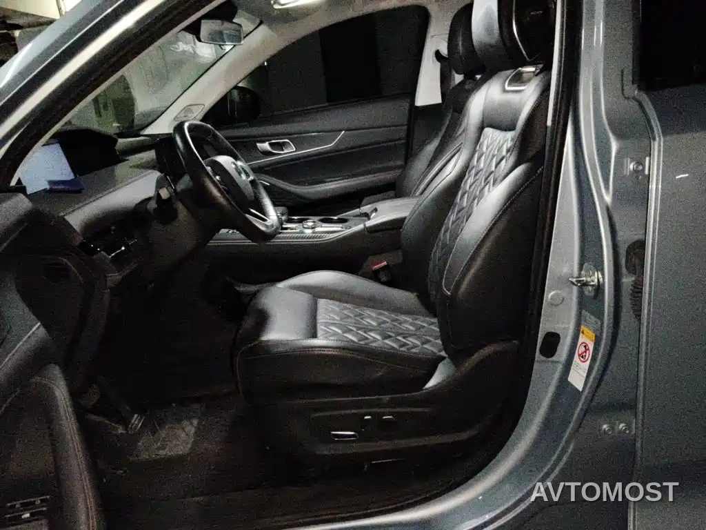 Changan UNI-K 2021 2.0T Premium — фото 12