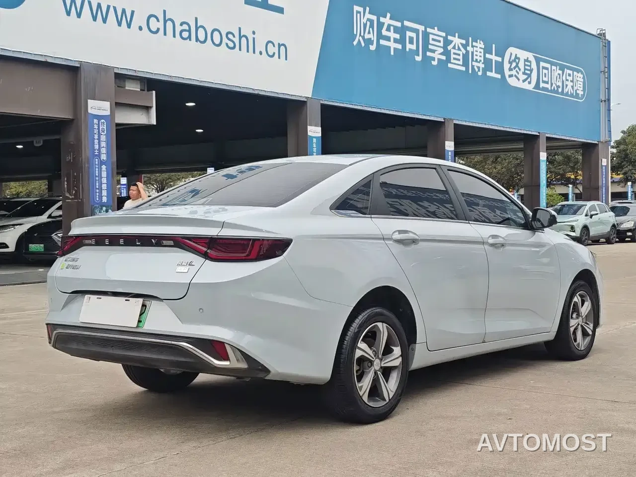 Geely Emgrand L HiP 2022 1.5TD-DHT Pro 100KM Super Pure — фото 4