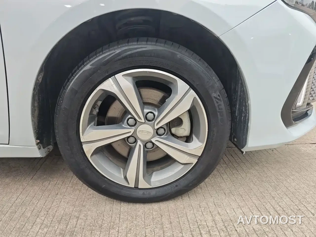 Geely Emgrand L HiP 2022 1.5TD-DHT Pro 100KM Super Pure — фото 19