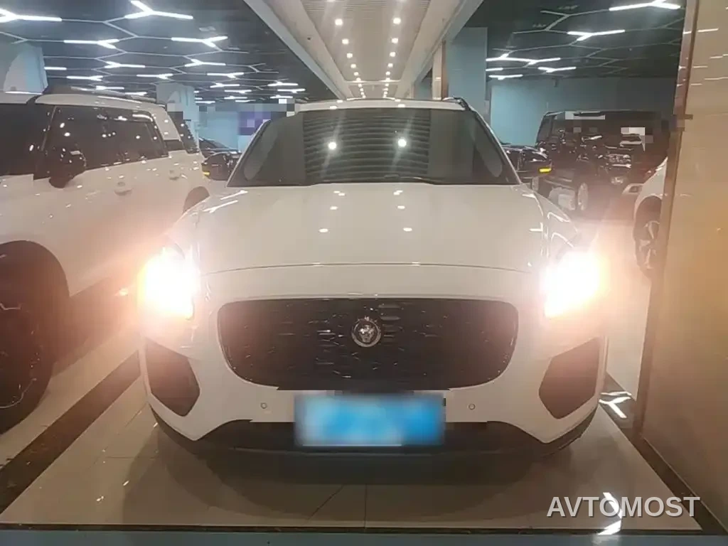 Jaguar E-PACE 2024 Gloss Black Sport Edition R-DYNAMIC SE BLACK — фото 3