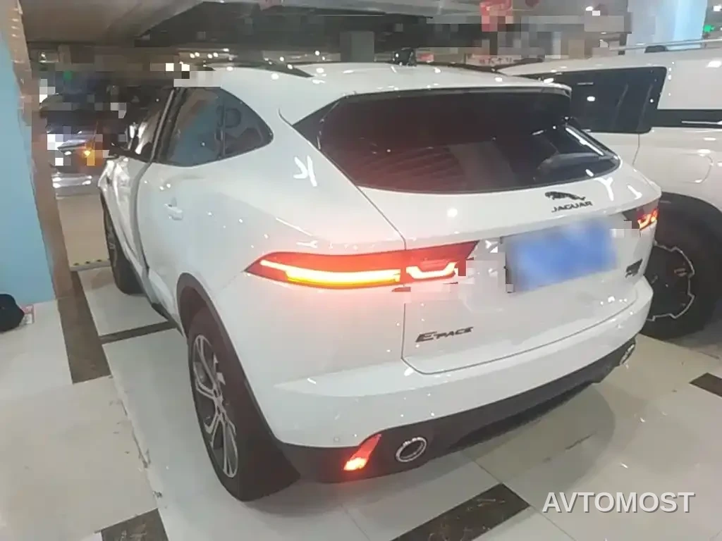 Jaguar E-PACE 2024 Gloss Black Sport Edition R-DYNAMIC SE BLACK — фото 5