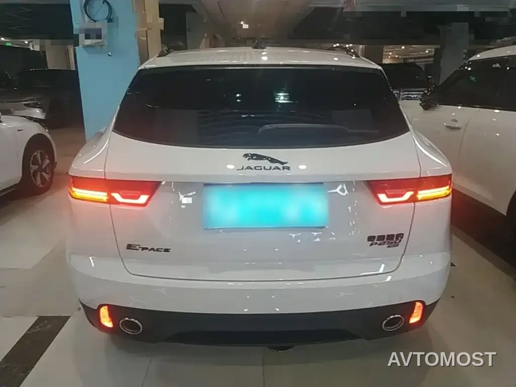 Jaguar E-PACE 2024 Gloss Black Sport Edition R-DYNAMIC SE BLACK — фото 6