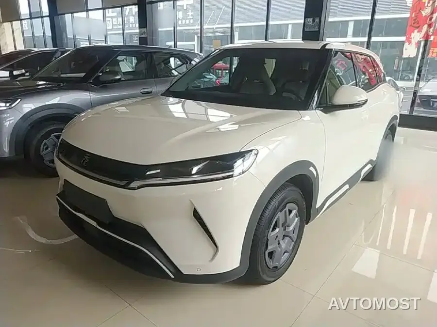 BYD Yuan UP 2025 Model 301KM Navigator