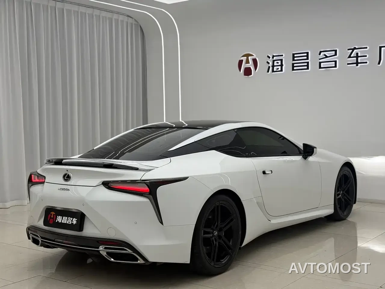 Lexus LC 2021 500h Special Edition — фото 9