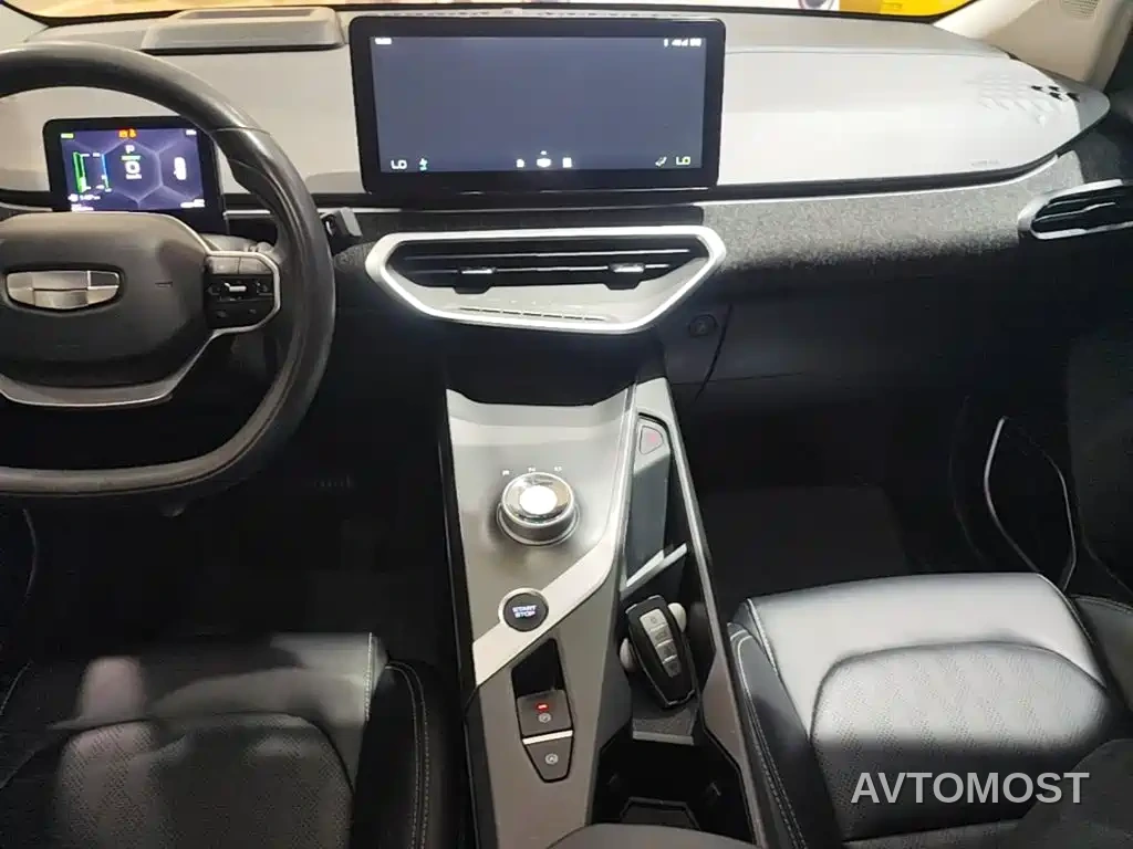 Geely Geometry C 2022 Blueberry C400 — фото 13
