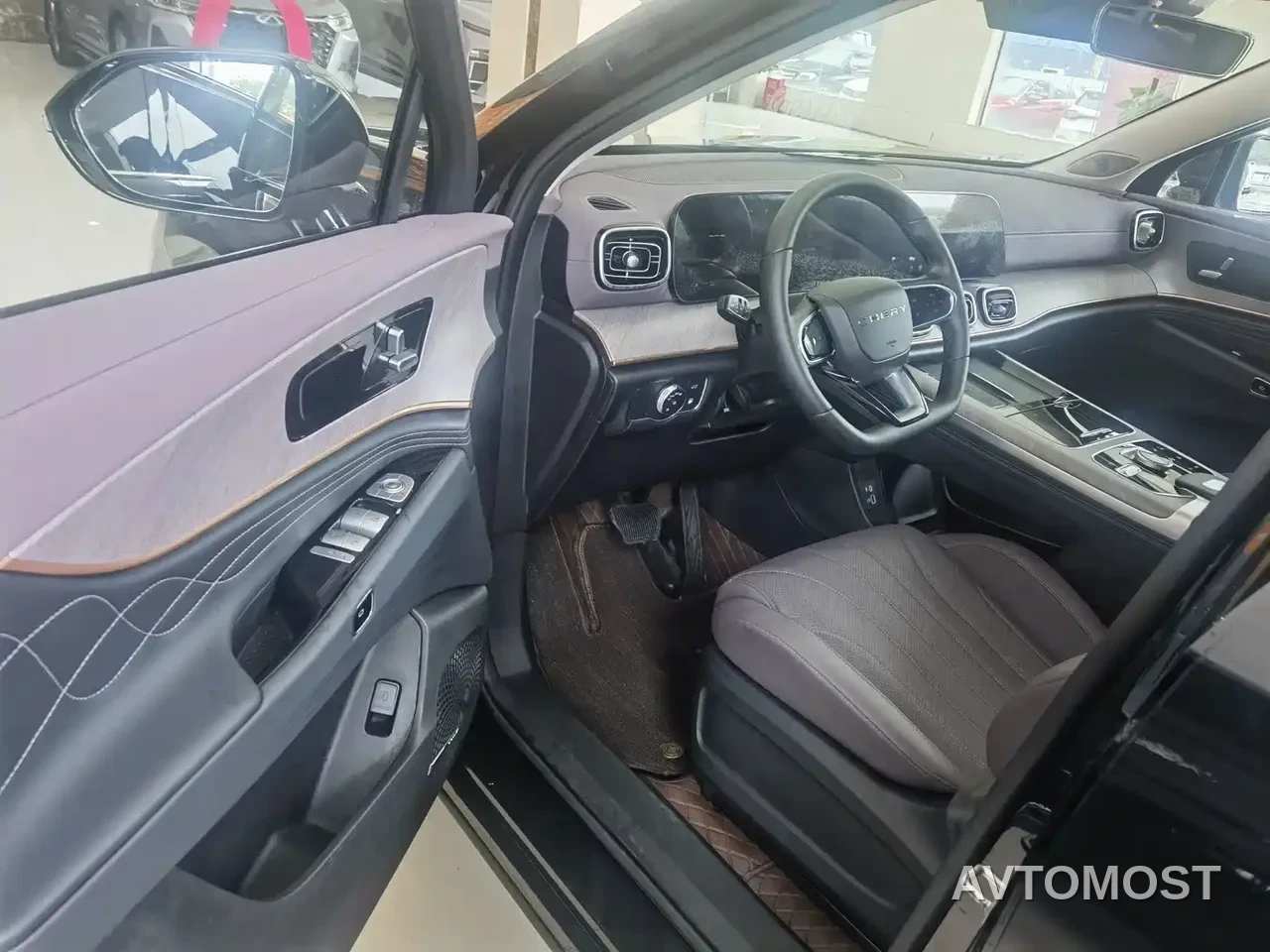 Chery Tiggo 9 C-DM 2025 1.5T 106KM Premium Edition 5-seater LFP — фото 4