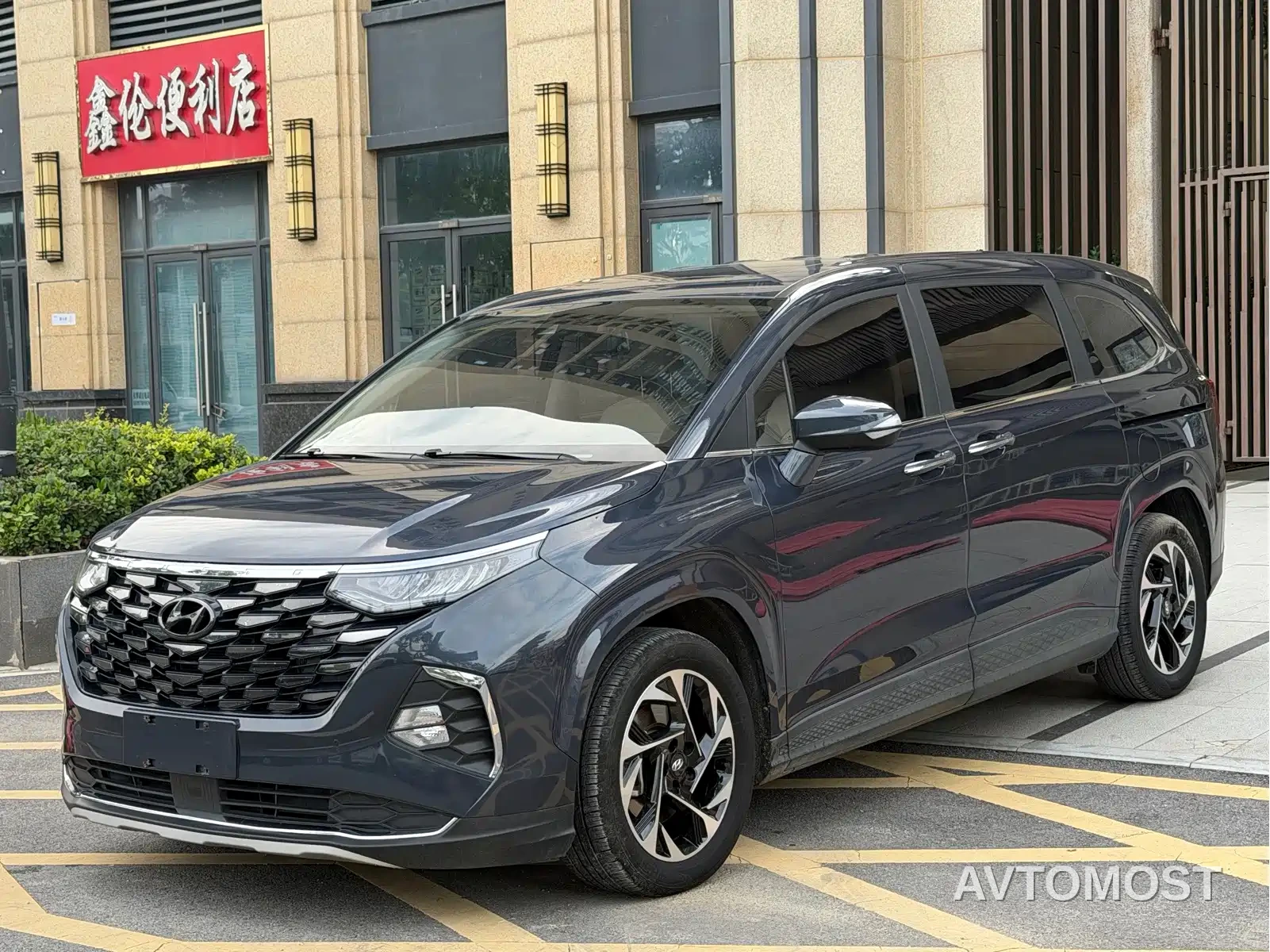 Hyundai Kustu 2021 380TGDi Luxury DLX