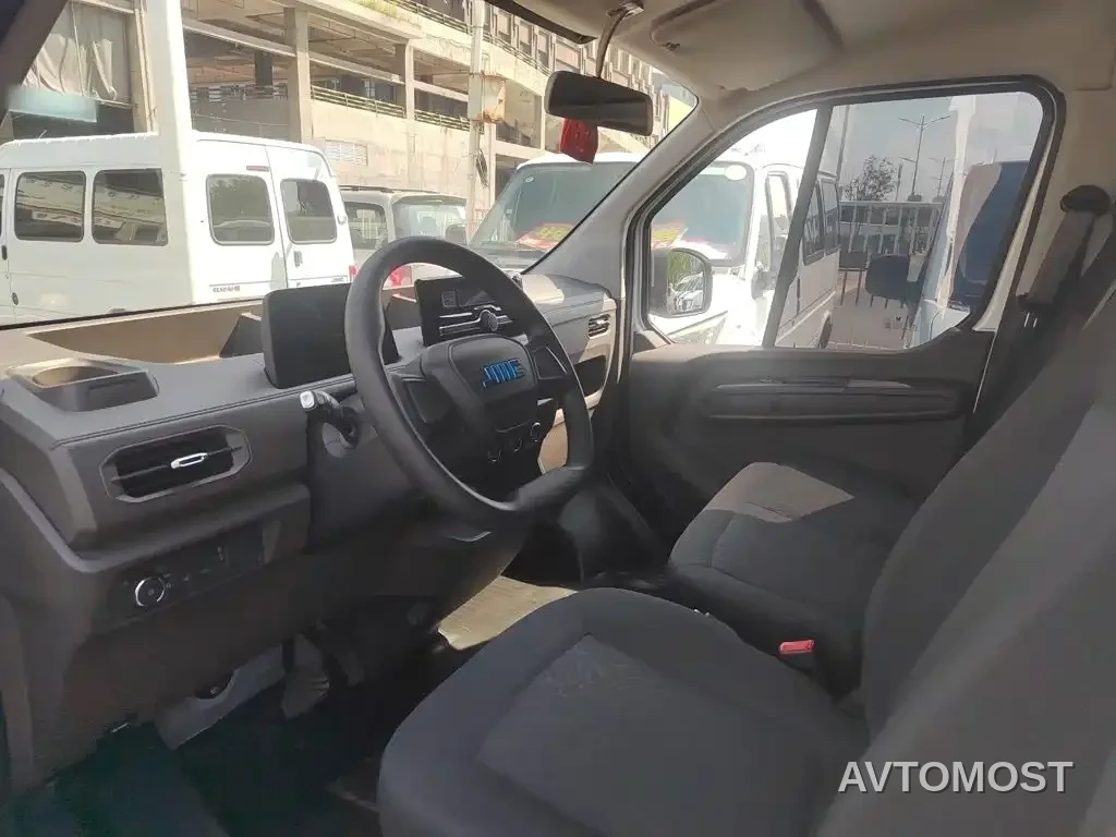 Jiangling E-Fushun 2025 Clear Window Version 41.86kWh Short Wheelbase Low Roof — фото 11
