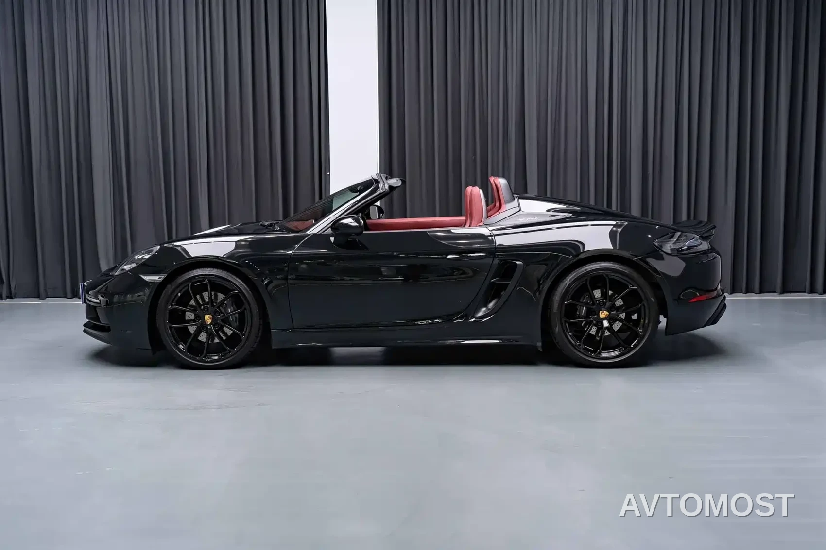 Porsche 718 2022 Spyder 2.0T — фото 3