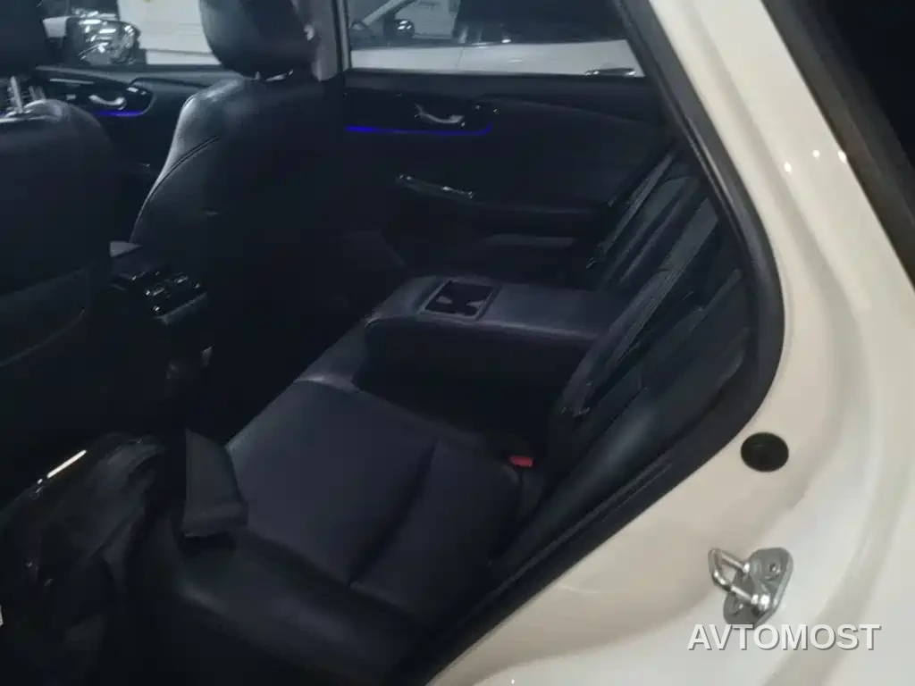 Honda ENVIX 2021 Sharp Hybrid 1.5L Pure Comfort Edition — фото 17