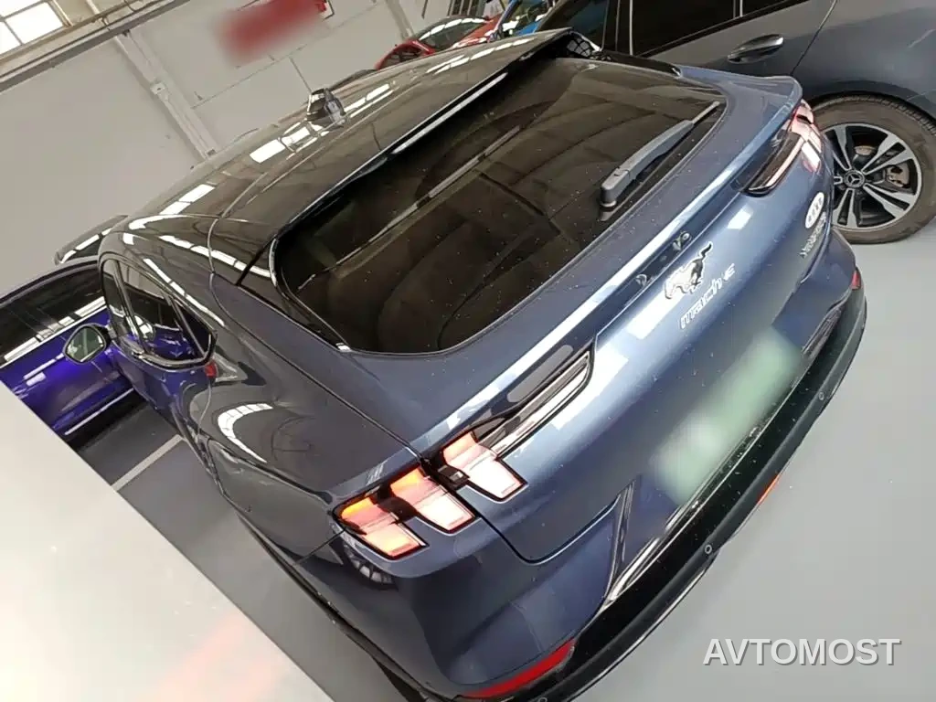 Ford Mustang Mach-E 2021 Boundless RWD Luxury (Long Range) — фото 2