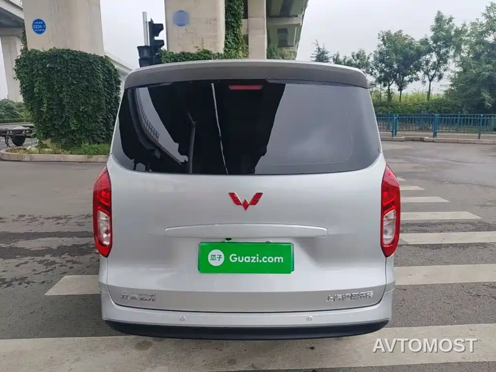 Wuling Hongguang New Energy 2025 Extended-Range Hybrid 50KM Comfort Version — фото 4