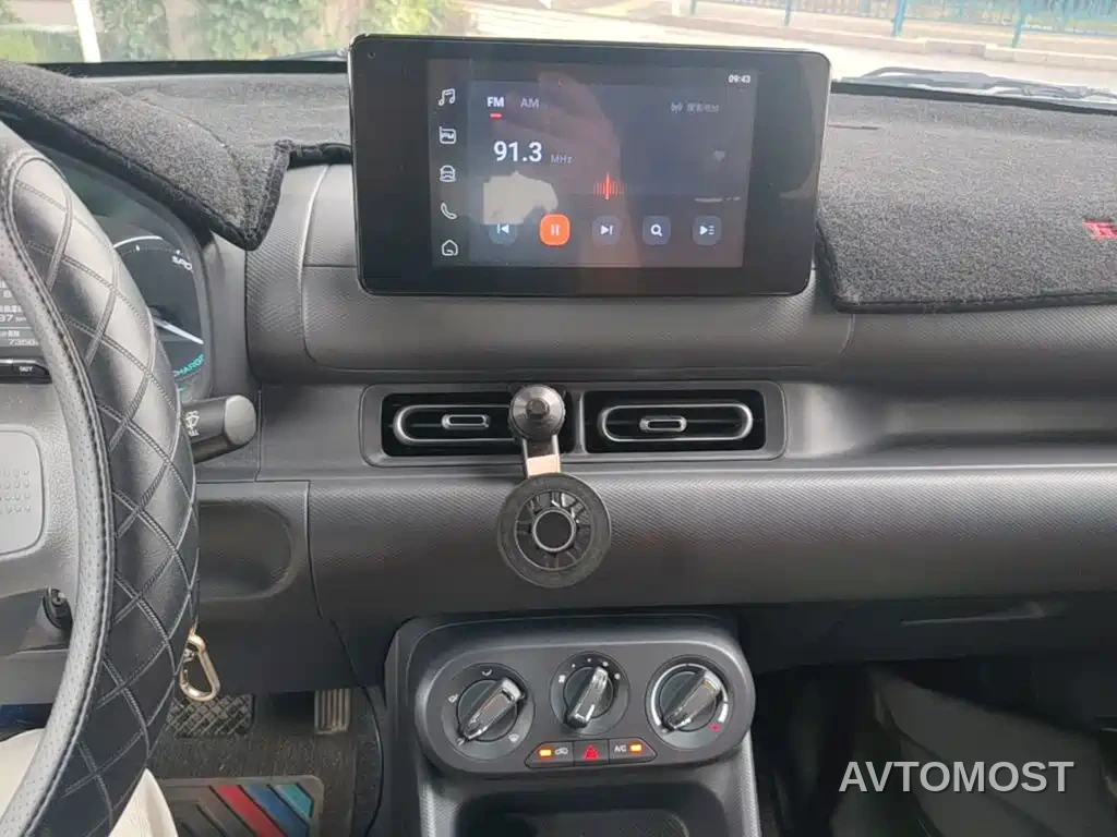 Wuling Hongguang New Energy 2025 Extended-Range Hybrid 50KM Comfort Version — фото 9