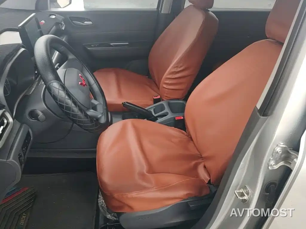 Wuling Hongguang New Energy 2025 Extended-Range Hybrid 50KM Comfort Version — фото 11