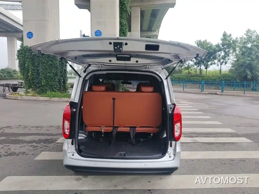 Wuling Hongguang New Energy 2025 Extended-Range Hybrid 50KM Comfort Version — фото 15