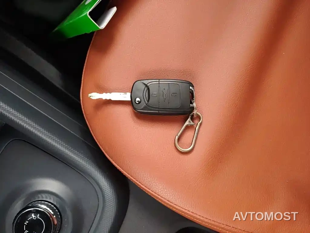 Wuling Hongguang New Energy 2025 Extended-Range Hybrid 50KM Comfort Version — фото 17