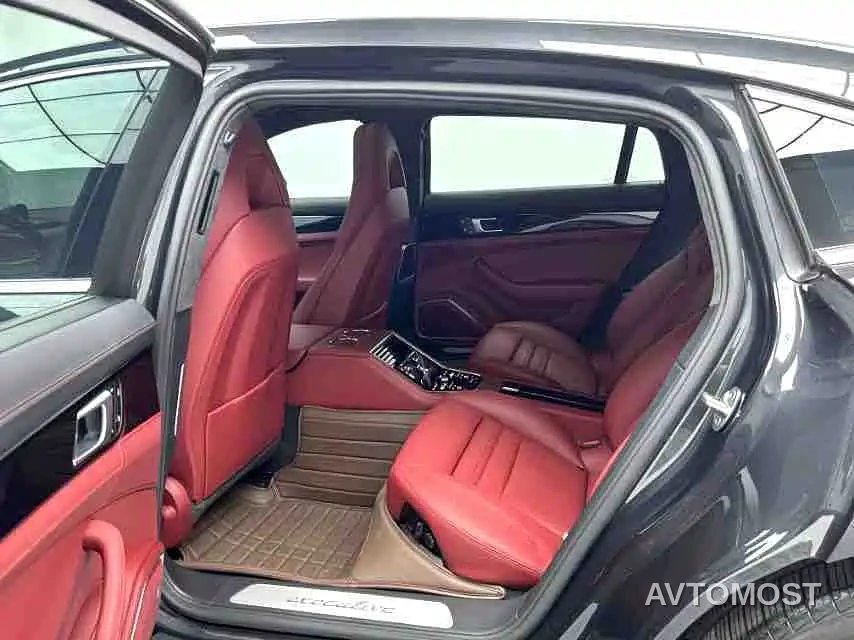 Porsche Panamera 2021 Panamera Executive Long Wheelbase 2.9T — фото 9