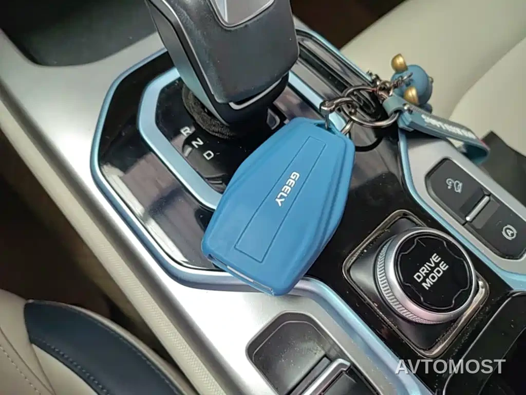 Geely ICON 2023 1.5TD Protagonist — фото 9