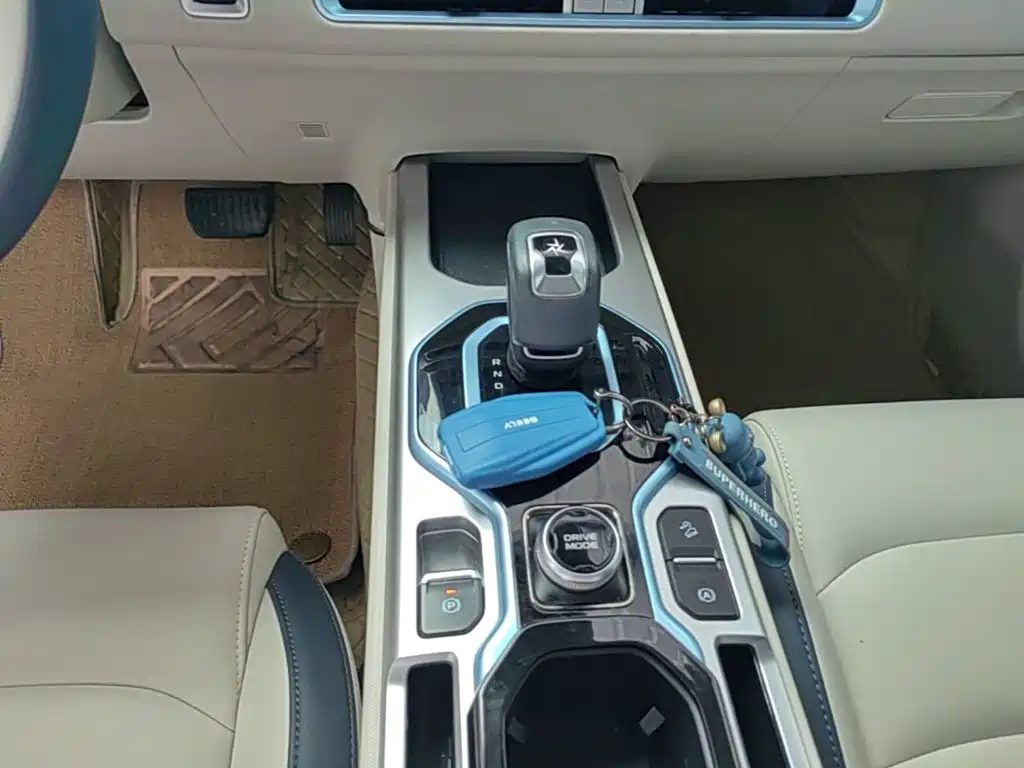 Geely ICON 2023 1.5TD Protagonist — фото 14