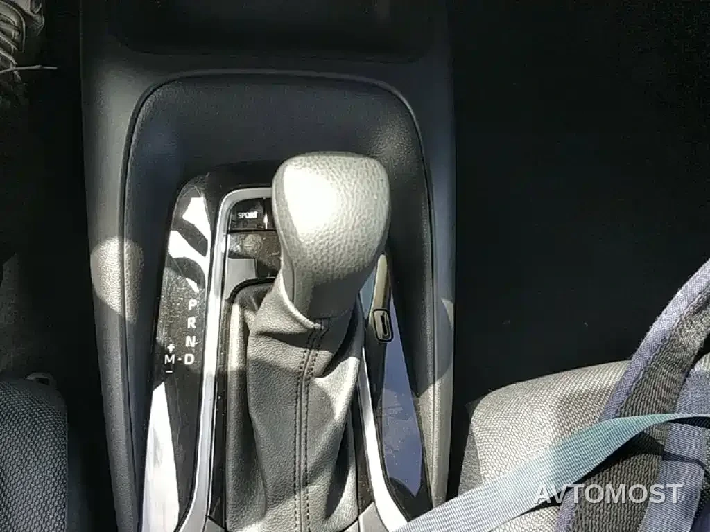 Toyota Corolla 2021 TNGA 1.5L CVT Elite Edition — фото 14