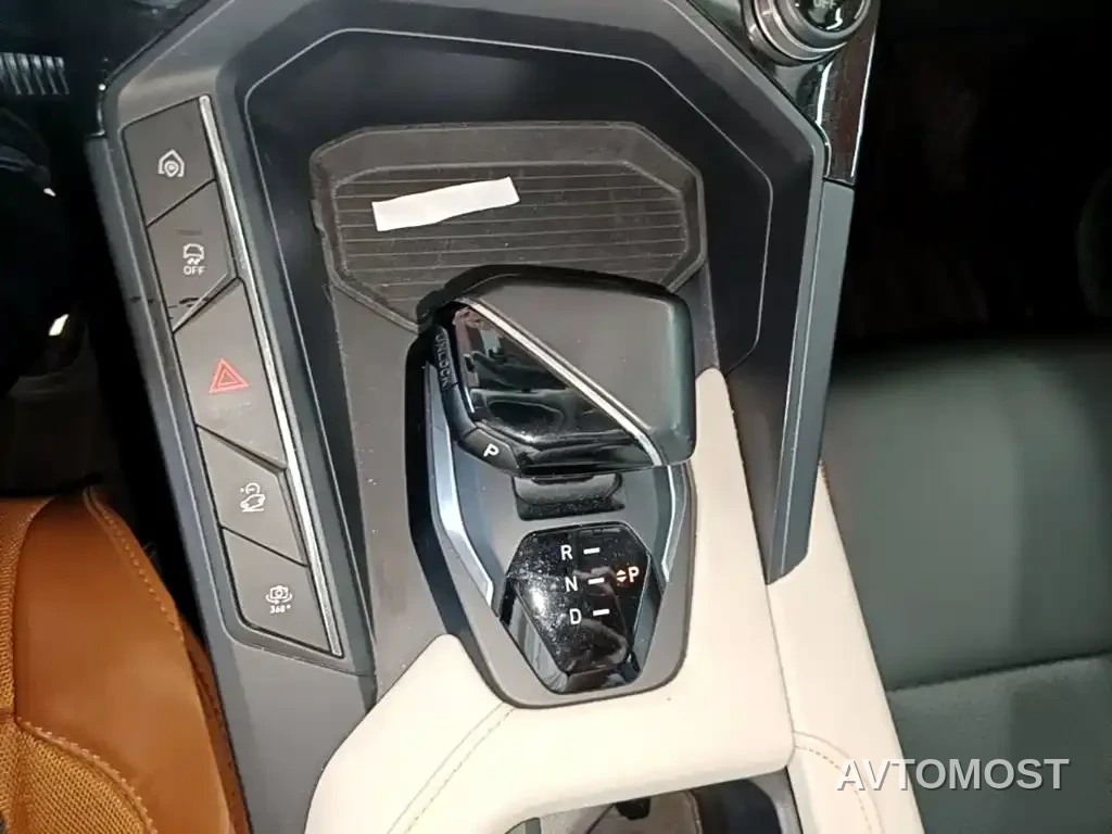 Lynk & Co 06 EM-P 2020 PHEV Plus — фото 12