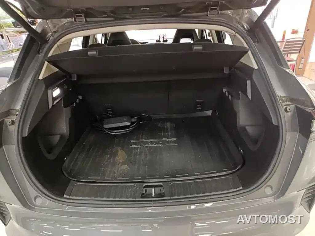 Lynk & Co 06 EM-P 2020 PHEV Plus — фото 17