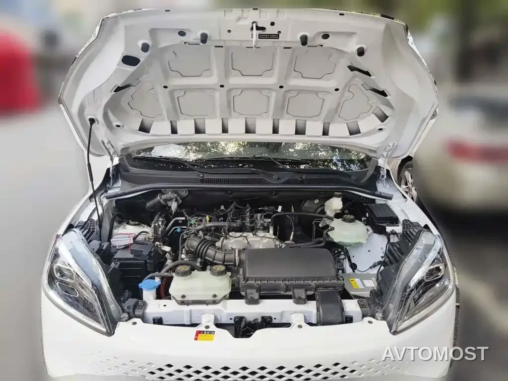 Wuling Hongguang New Energy 2025 Extended-Range Hybrid 50KM Comfort Version — фото 3