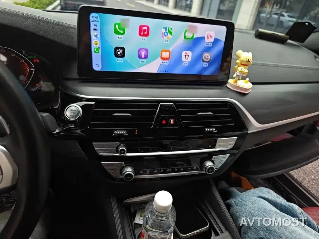 BMW 5 Series 2023 530Li Premium M Sport Package — фото 6