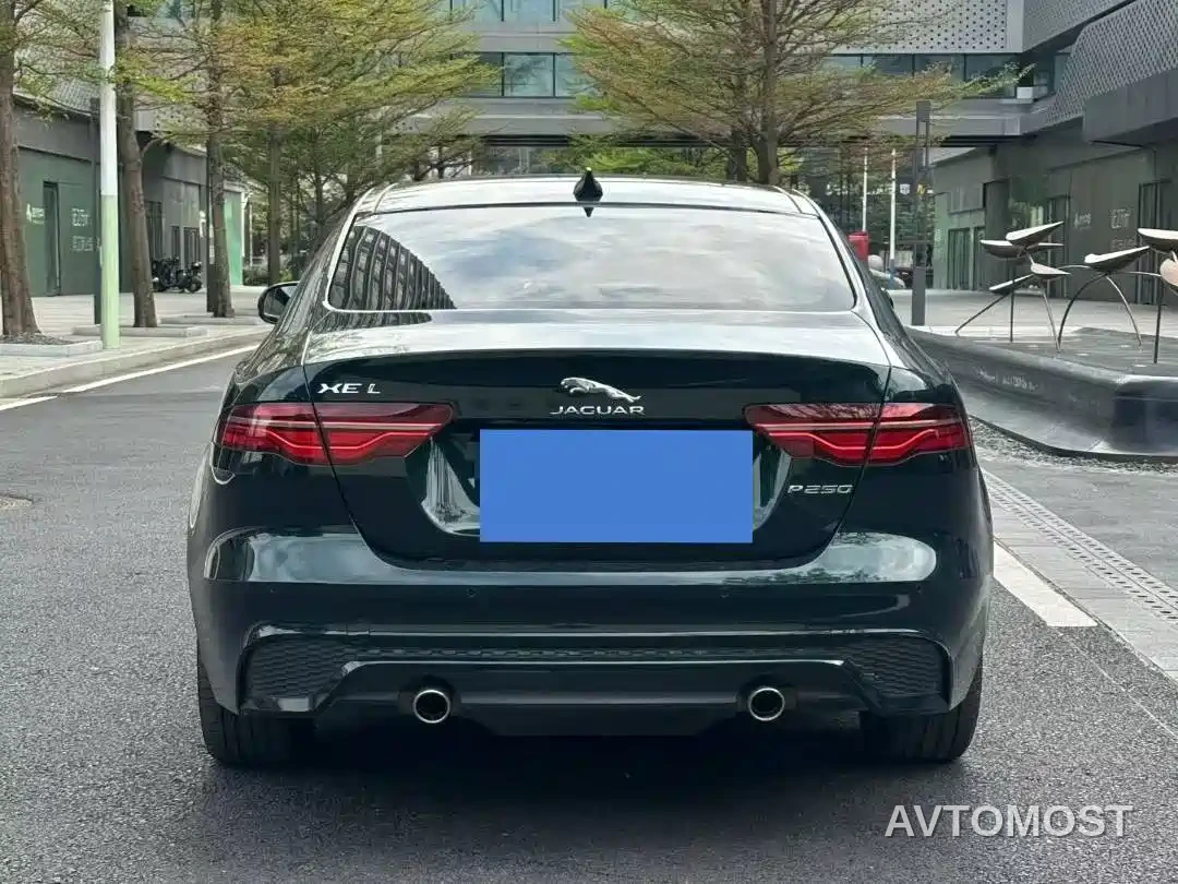 Jaguar XEL 2022 2.0T 250PS R-DYNAMIC S Progressive Sport Edition — фото 7
