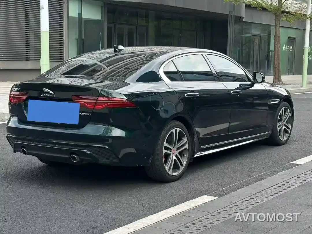 Jaguar XEL 2022 2.0T 250PS R-DYNAMIC S Progressive Sport Edition — фото 8