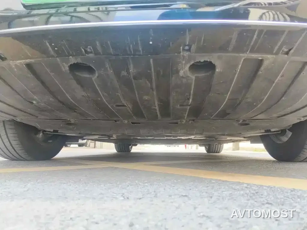 Zhijie Luxeed R7 2024 Pure Electric 667km Pro — фото 6