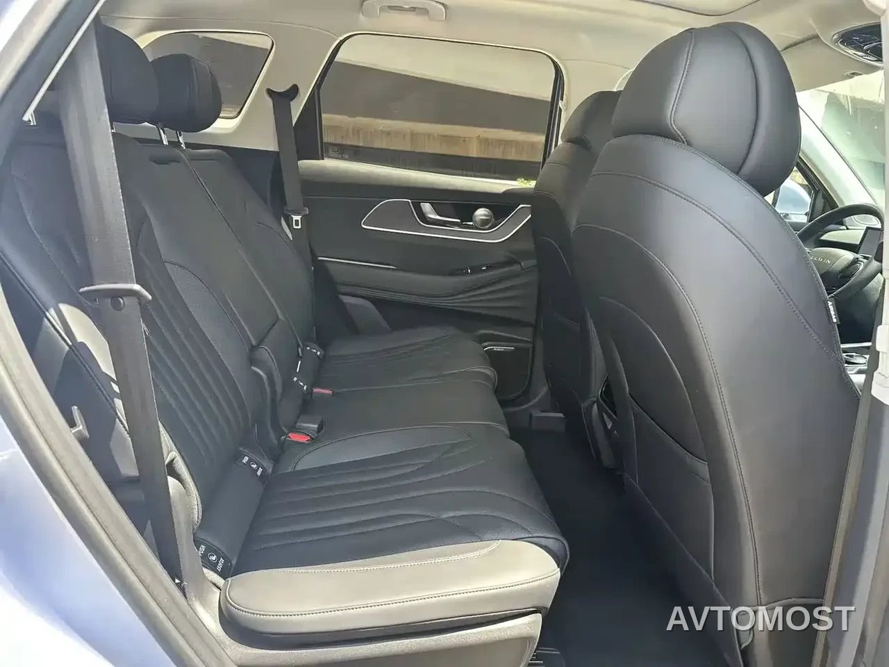 Chery Fengyun T9 2024 Facelift 120 Long Range Comfort 7-seater LFP — фото 3