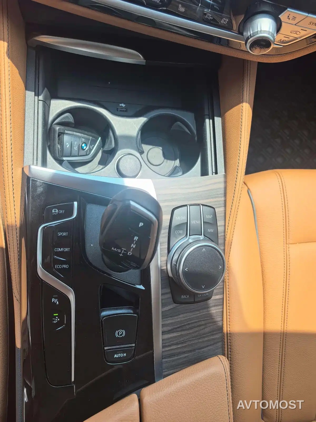 BMW 6 Series GT 2021 630i Luxury Design Package — фото 15